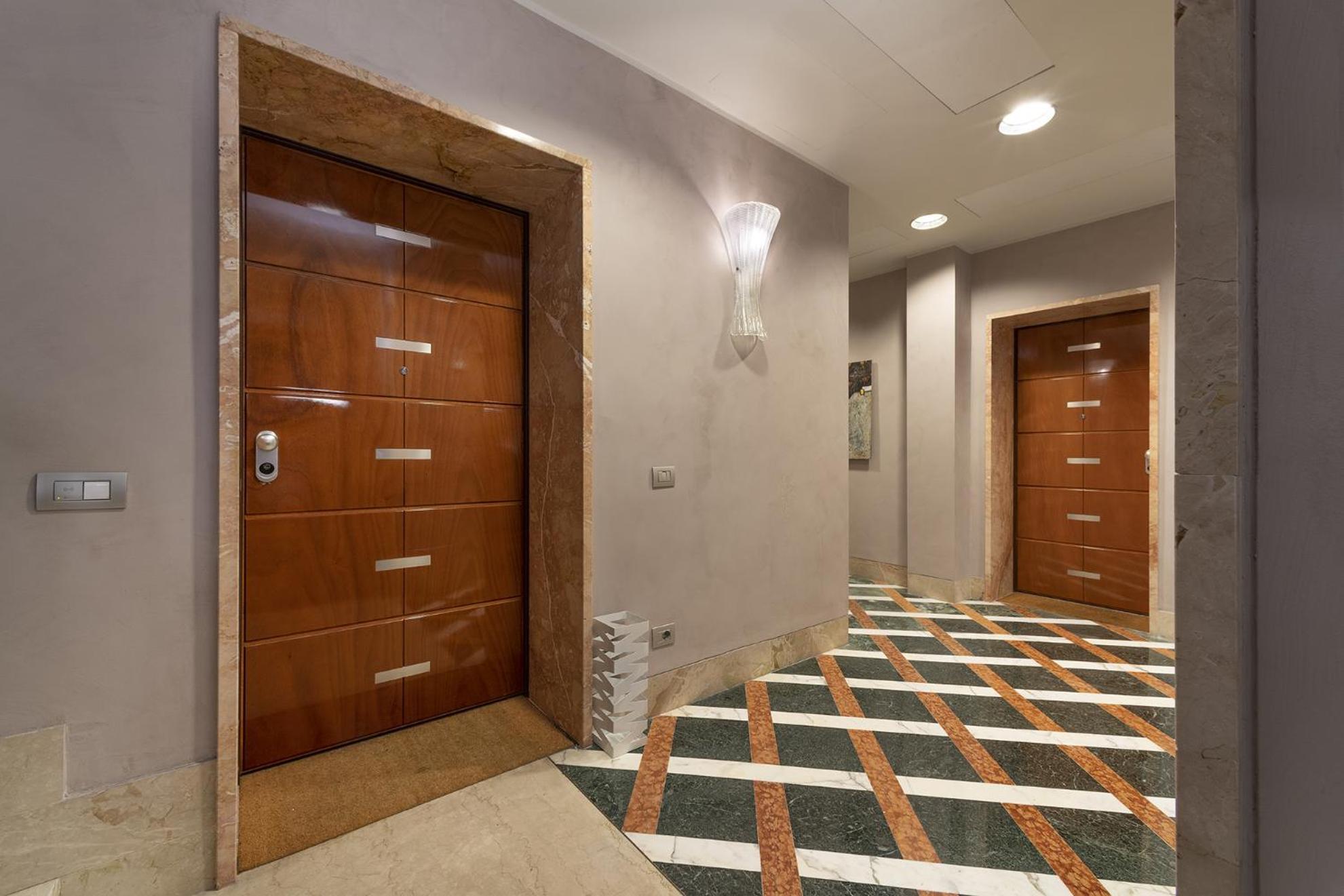 Fifty Eight Beltrade 3 Apartment *